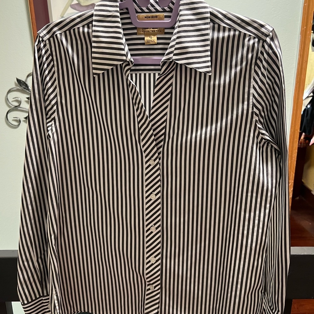 Investments Classic Black & White Striped Button Down Shirt E252 - Picture 4 of 4